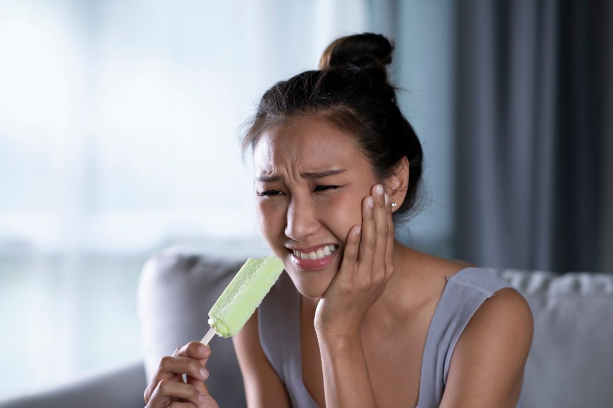 Tooth Sensitivity Causes & Treatment